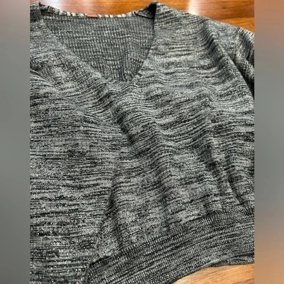 Free People Cropped Oversized Shimmery Sweater Deep V Neckline - Picture 3 of 8
